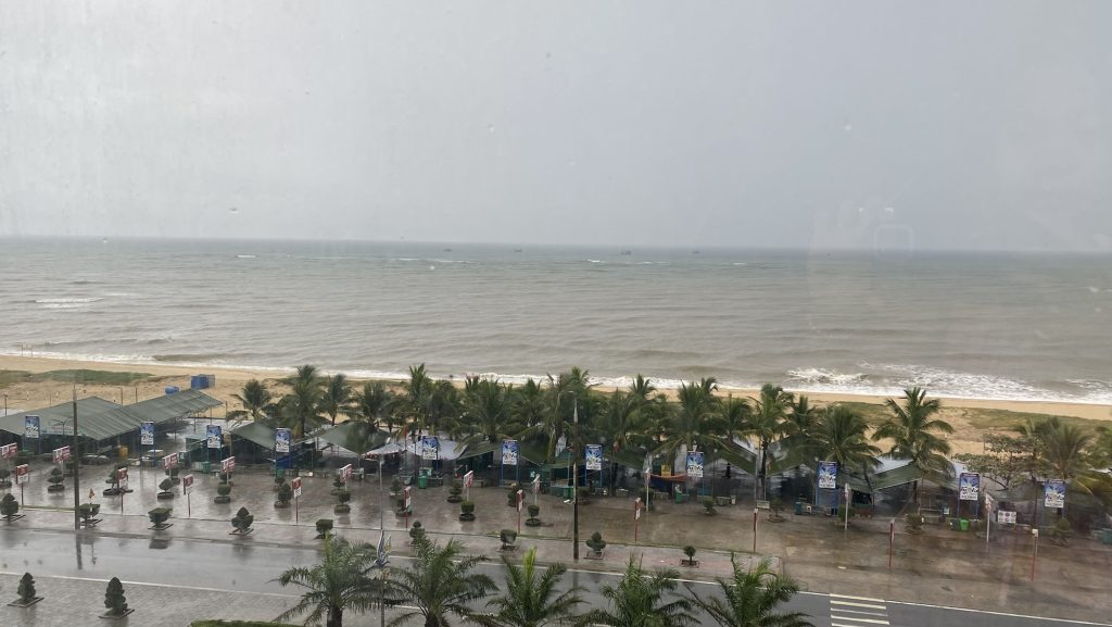 Chit-Chats with the Drivers – Travel Vietnam